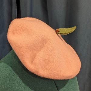 Felt Peach Beret